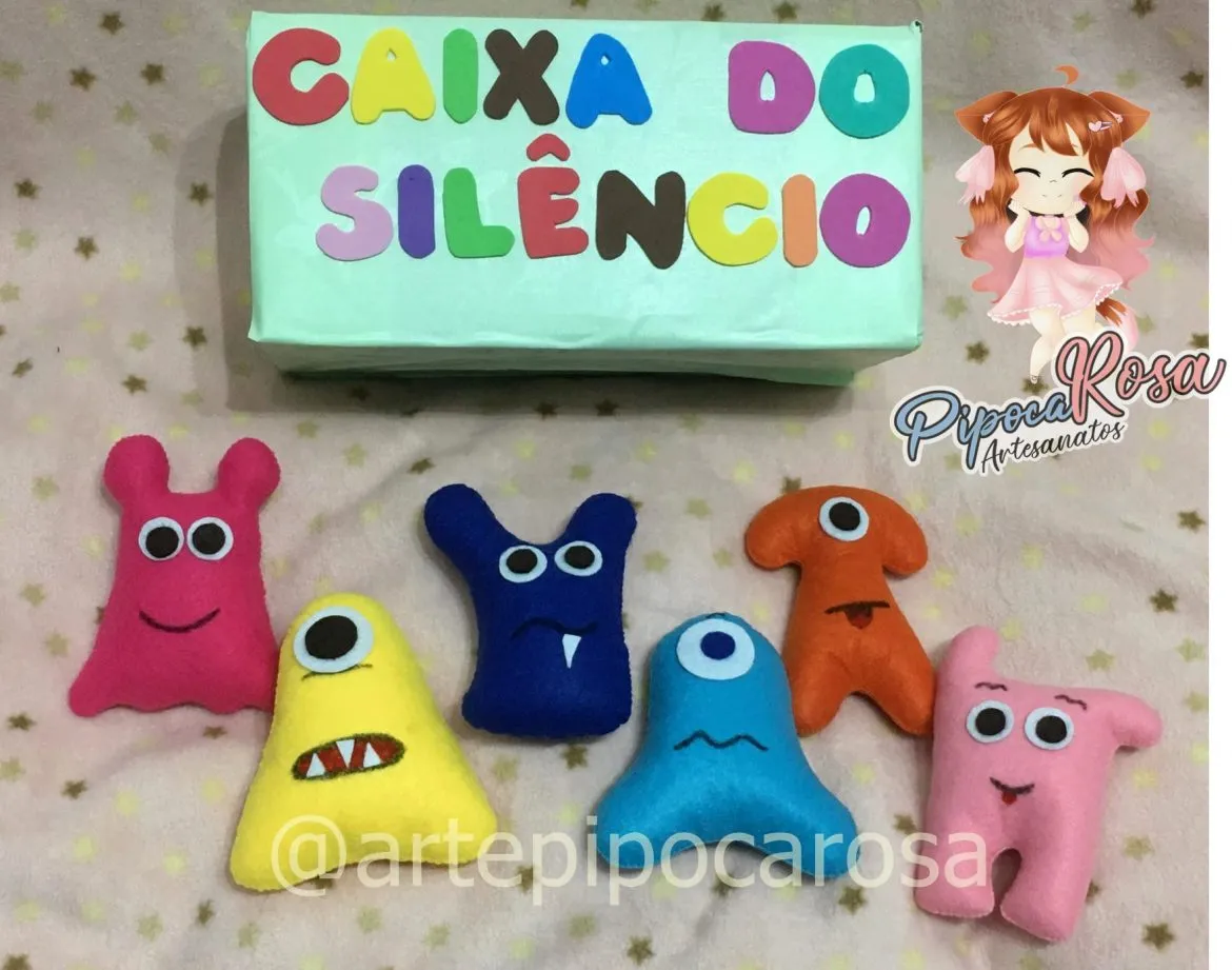 Monstrinhos do silêncio com moldes