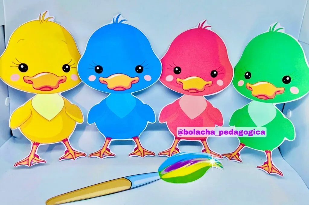 Palitoches para a música O patinho colorido