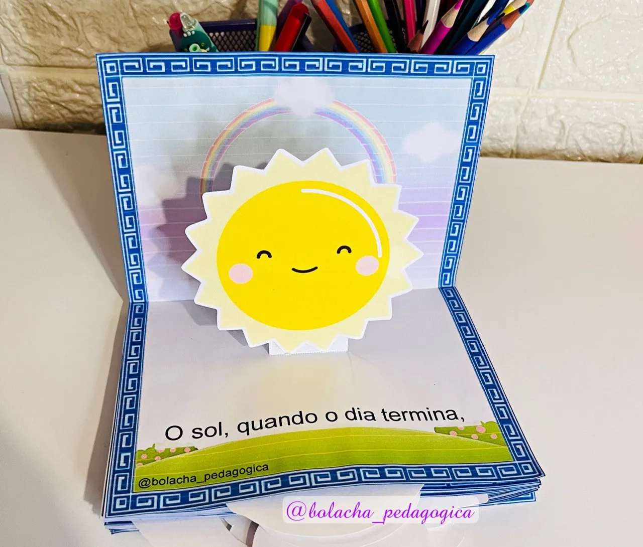 Dia e Noite livro interativo